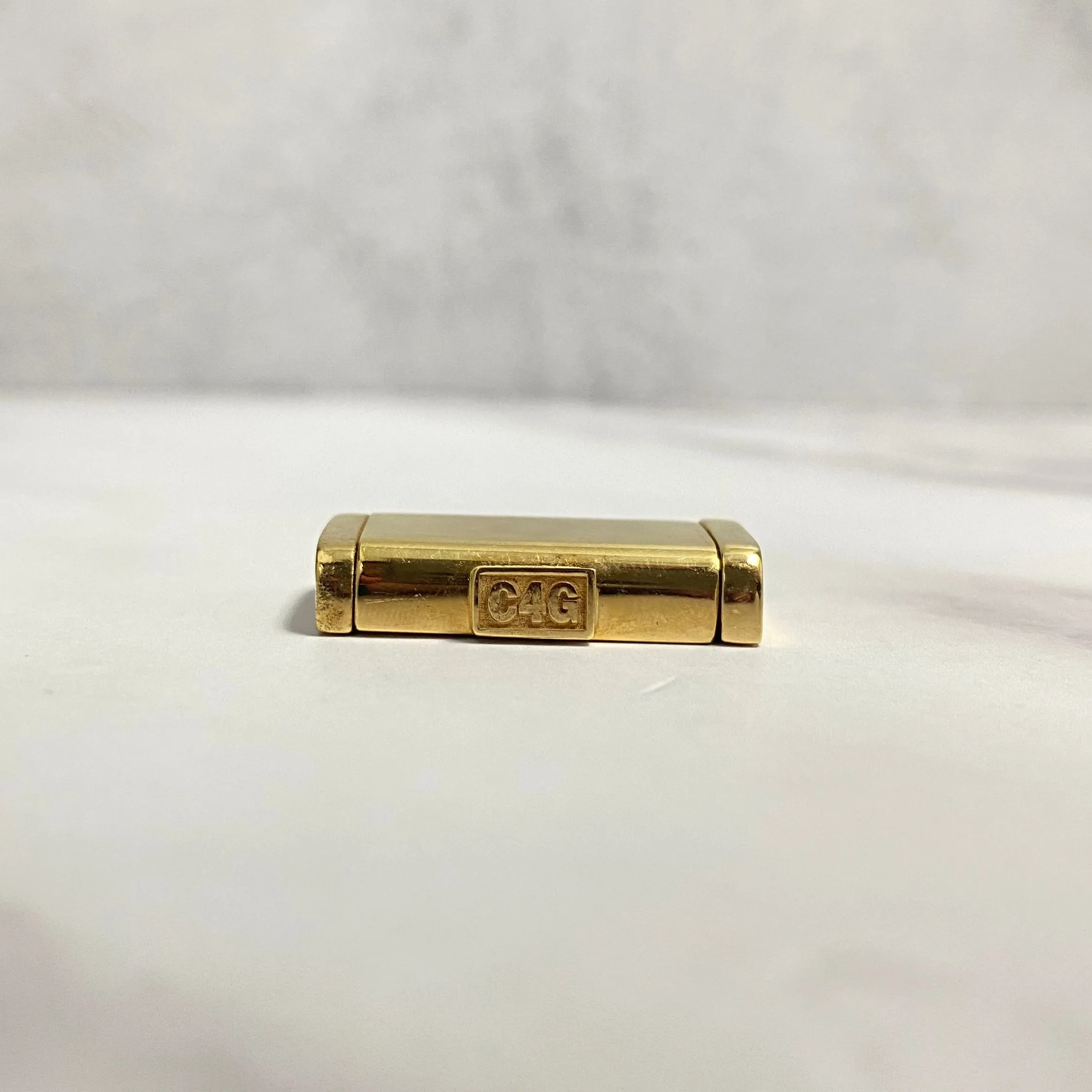 10K Yellow Gold Plain Sleek Lock / 15.8gr / 14mm / 1in