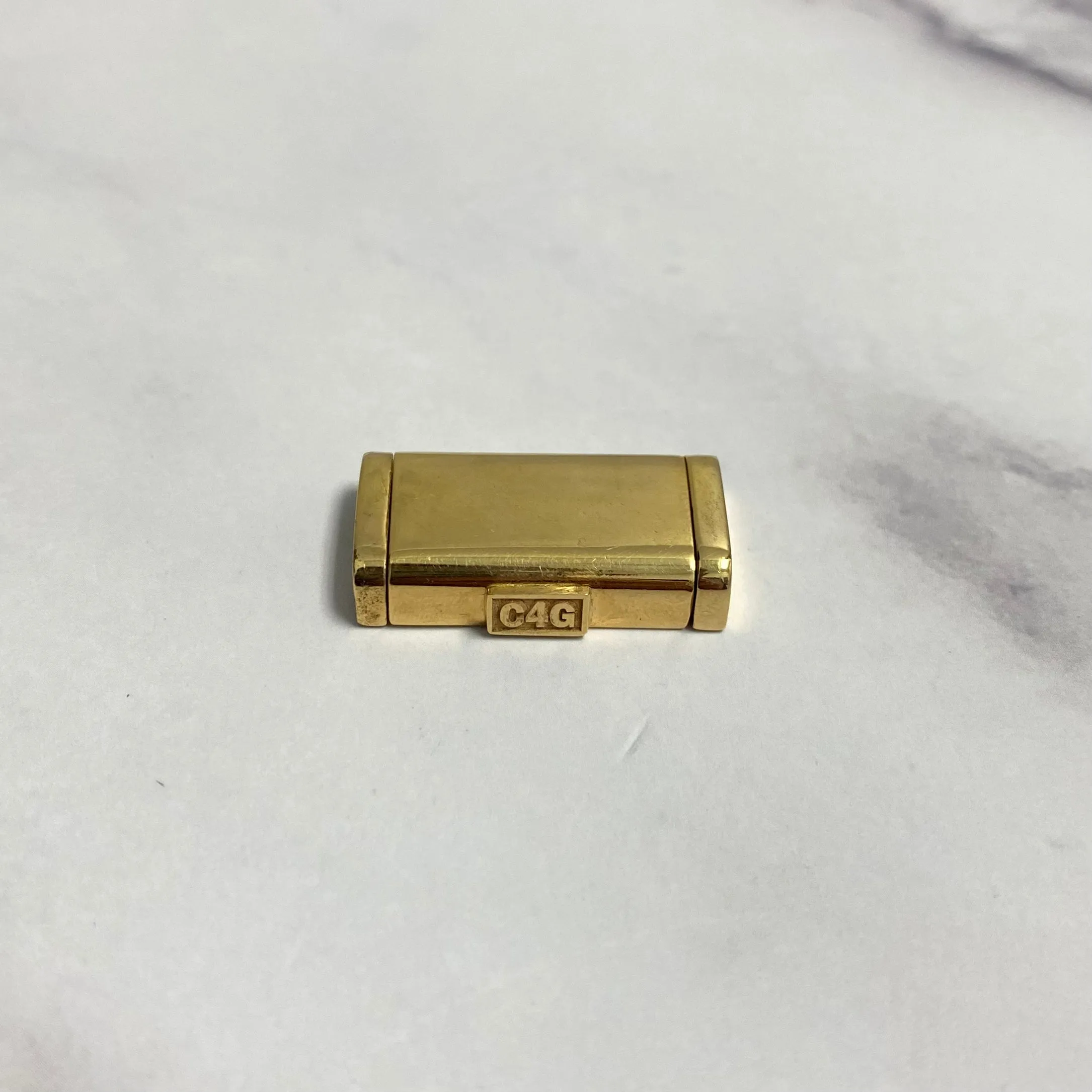 10K Yellow Gold Plain Sleek Lock / 15.8gr / 14mm / 1in