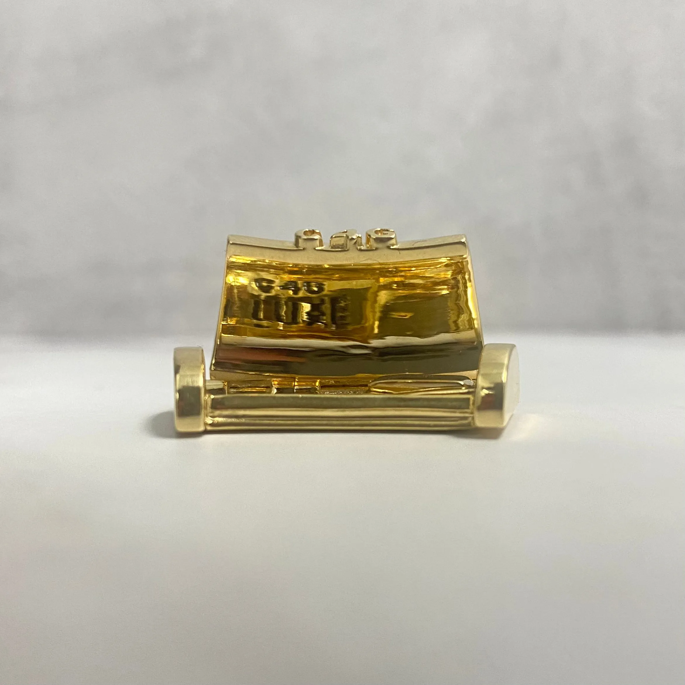 10K Yellow Gold Plain Sleek Lock With Panther / 15.3gr / 15mm / 1.1in