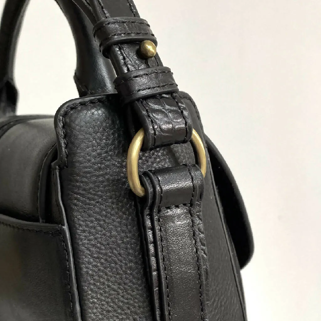 Belton Leather Saddle Bag in Black