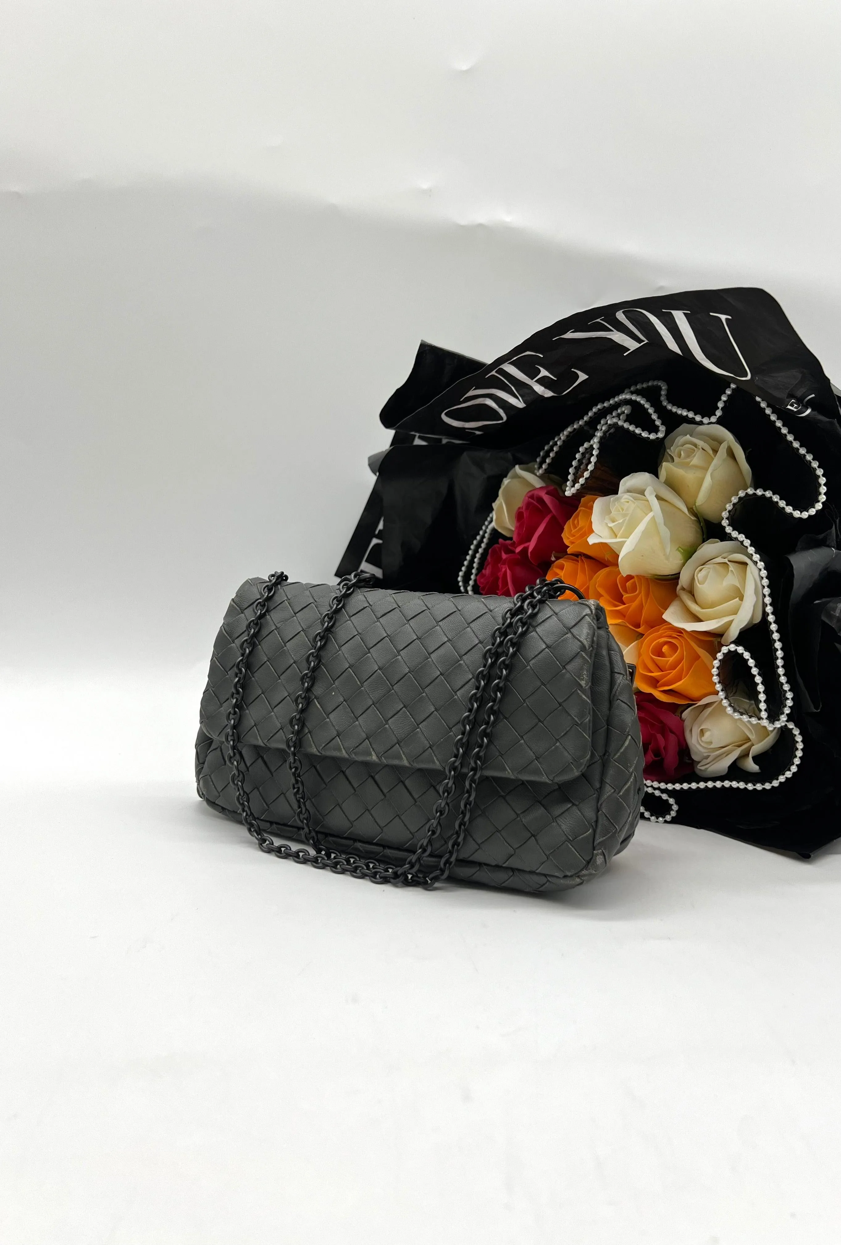 BOTTEGA VENETA MINI CROSS BODY BAG