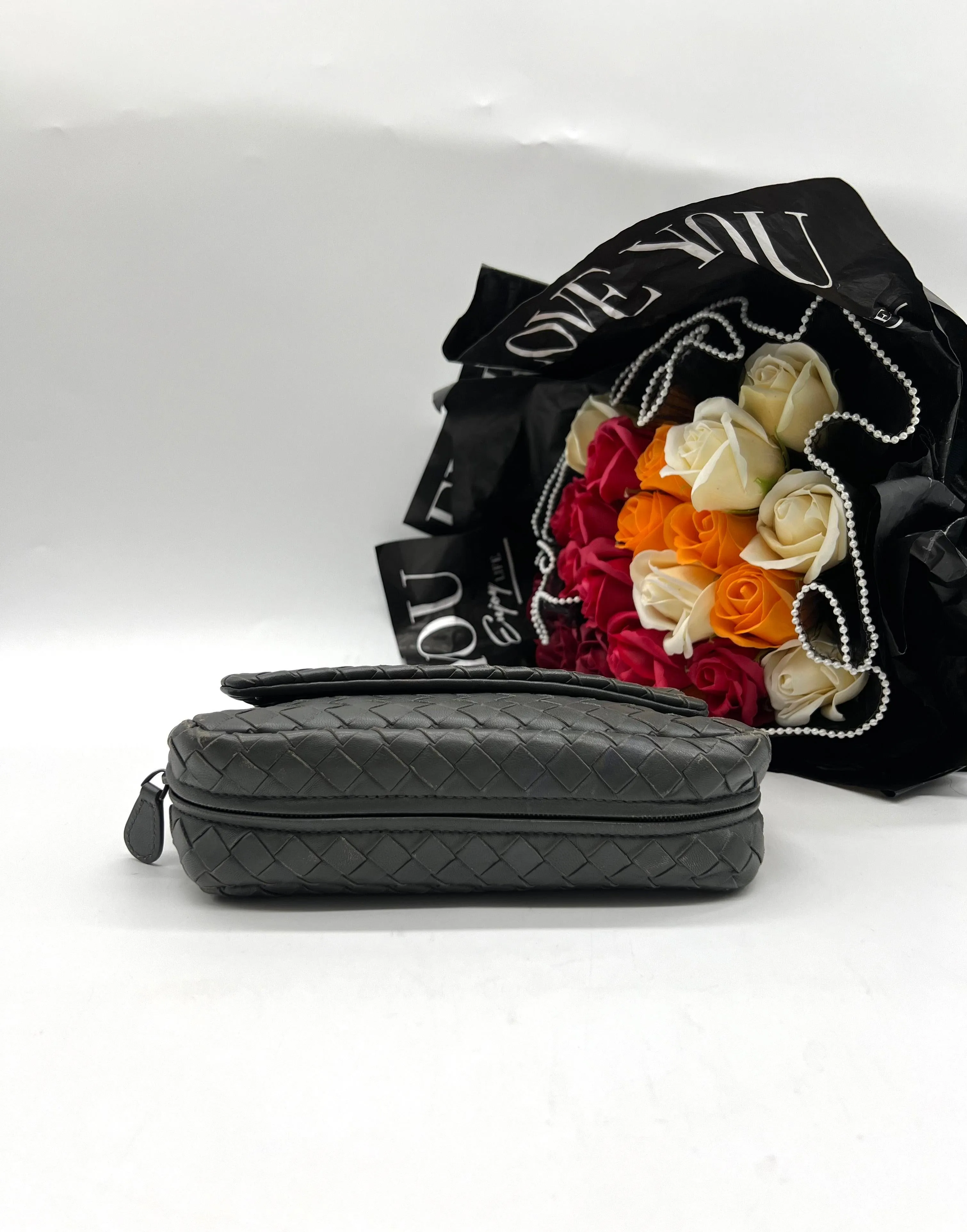 BOTTEGA VENETA MINI CROSS BODY BAG