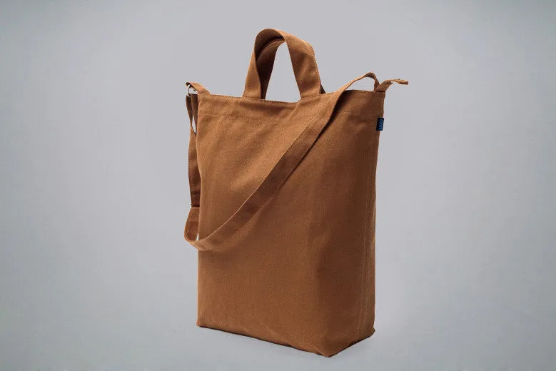 Canvas 'Duck' Bag by Baggu