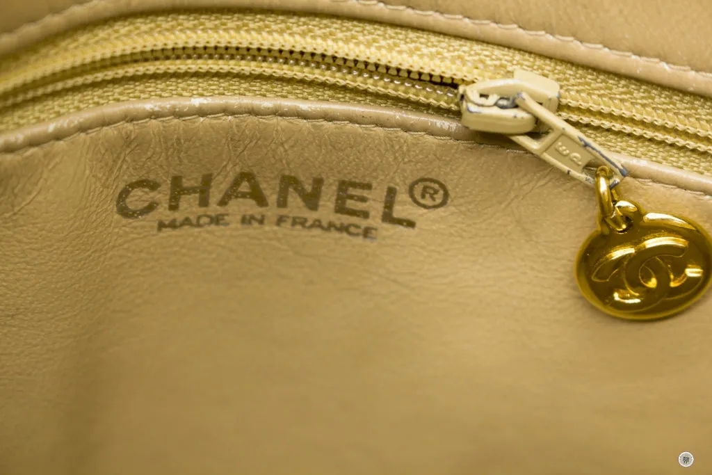 Chanel A01804 Classic CC Medallion Beige Caviar Tote Bag Ghw