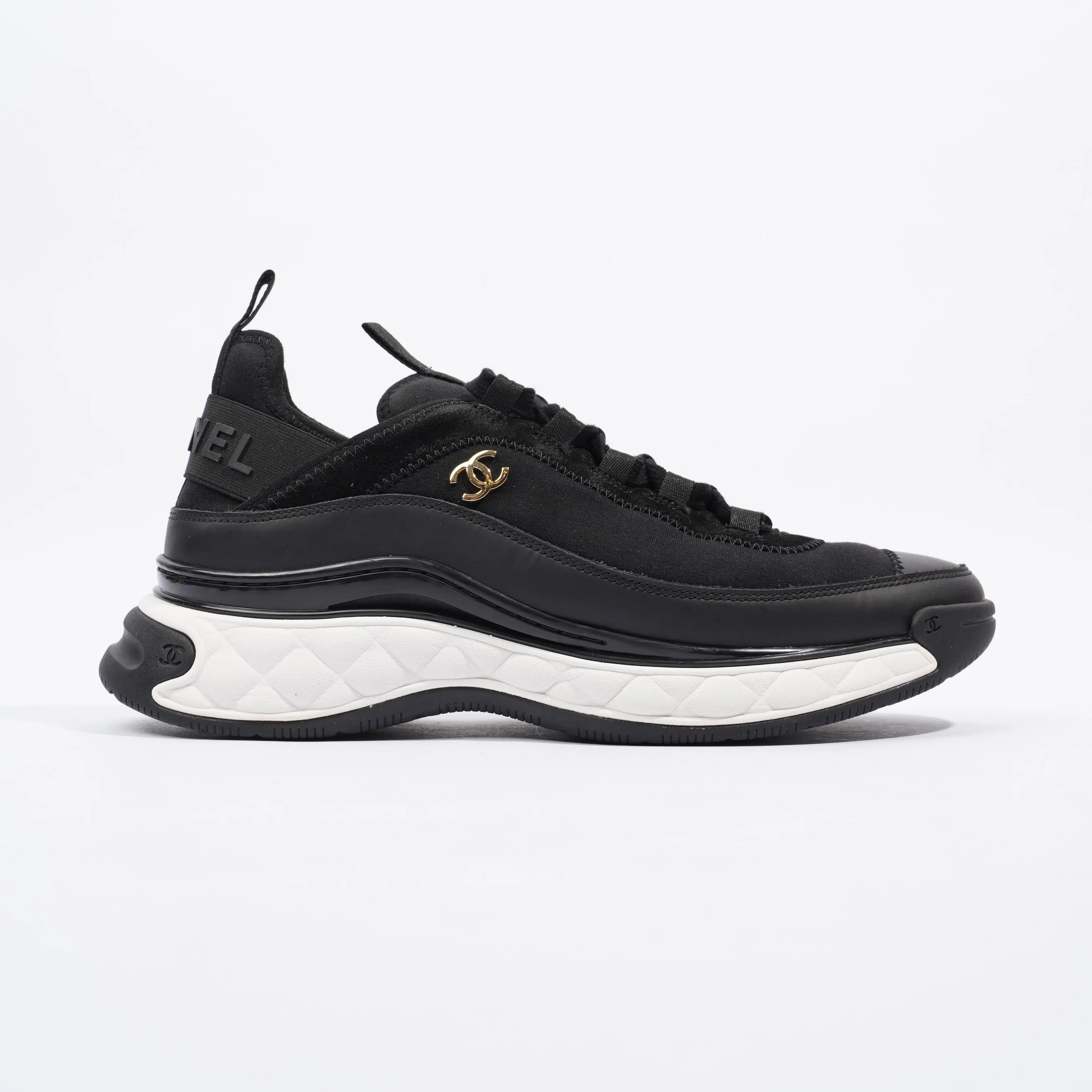 Chanel CC Logo Sneaker Black   White Nylon EU 41 UK 7