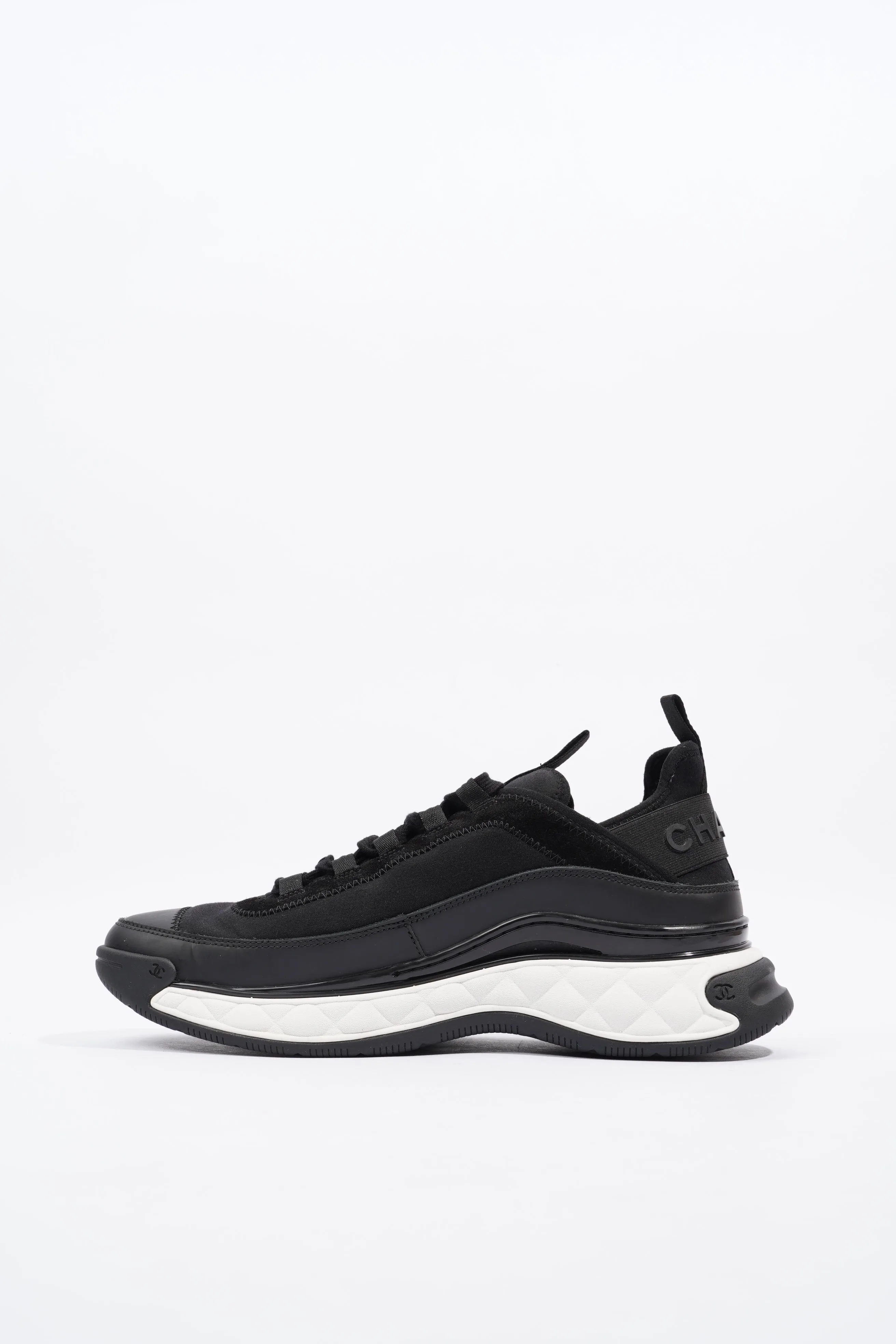 Chanel CC Logo Sneaker Black   White Nylon EU 41 UK 7
