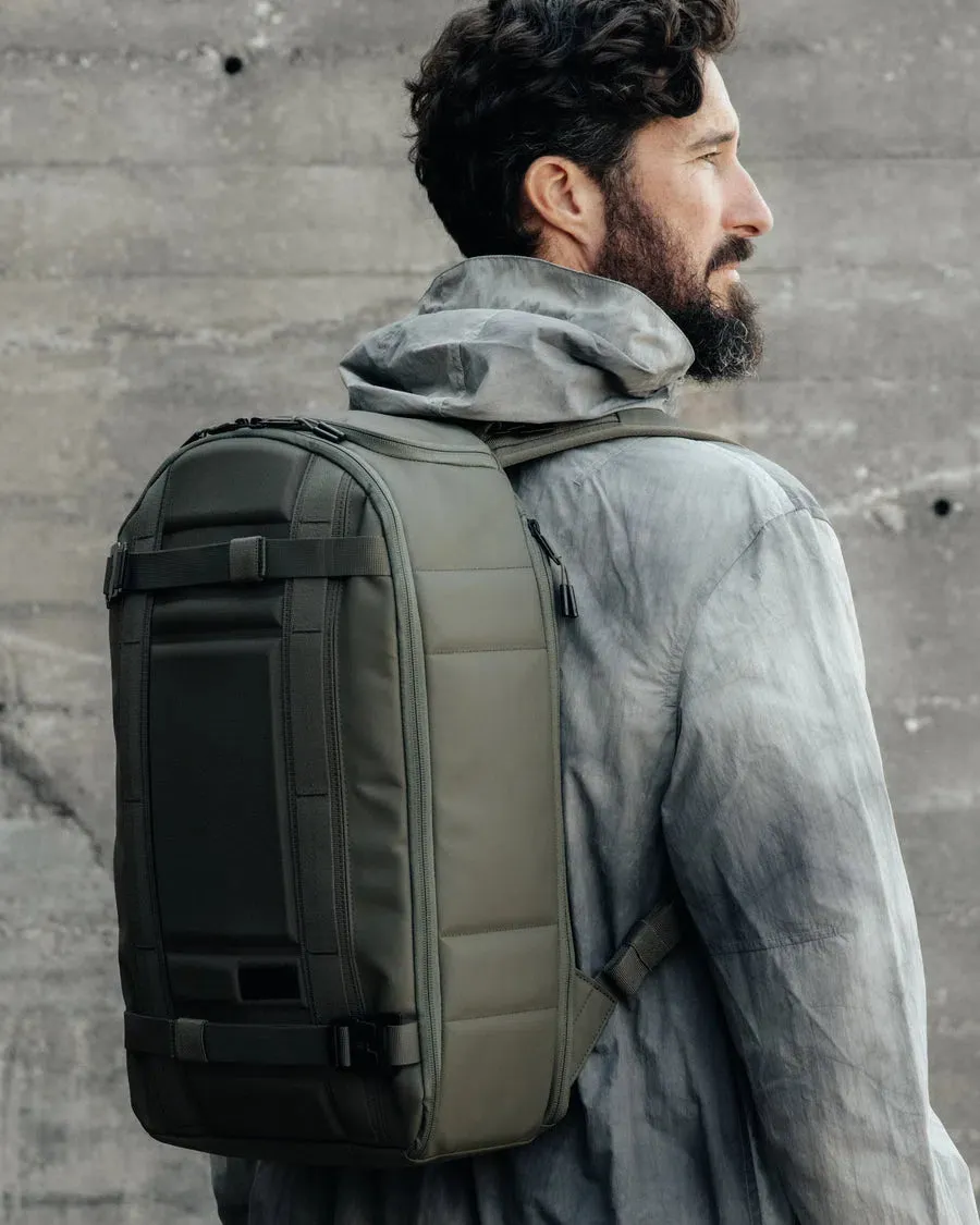 DB Journey Ramverk Backpack 21L - Moss Green