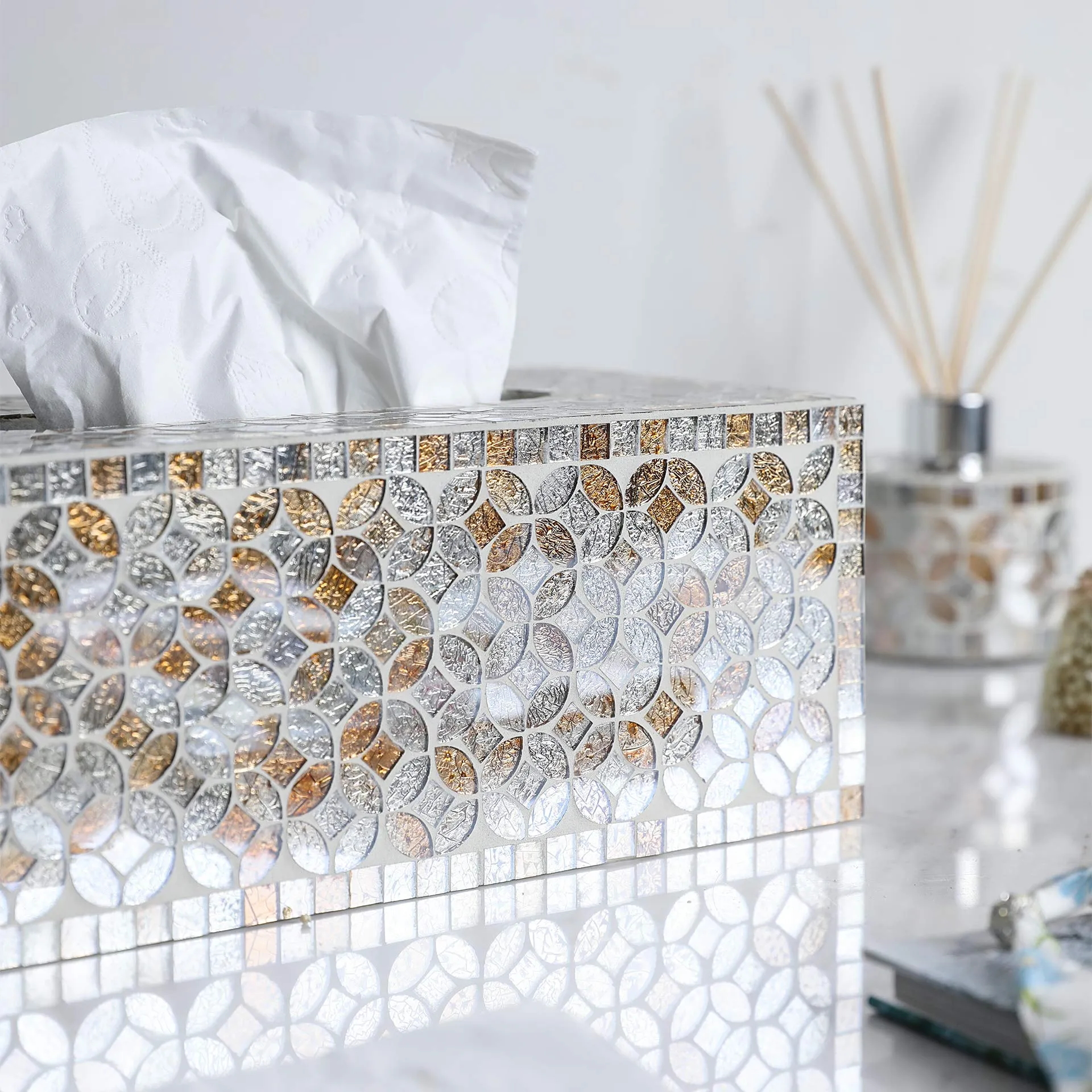 Decorative Mosaic Tissue Holder 10X5X4 Inch Rectangular MDF Tissue Box Cover (Gold/Silver