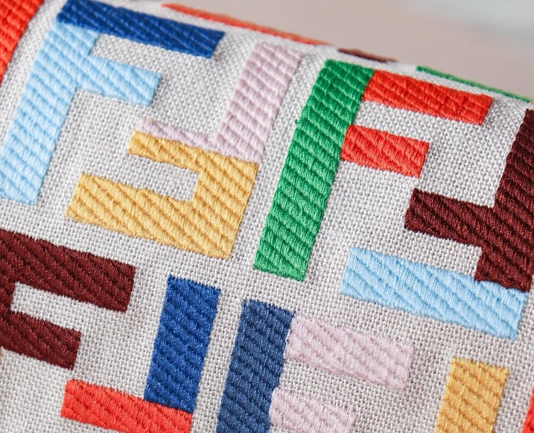 EN   Designer bags by Fendi 062
