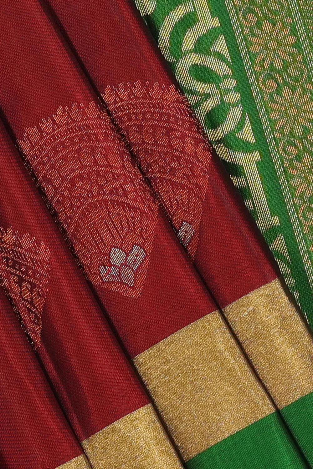 Gorgeous Caramel-Maroon Saree
