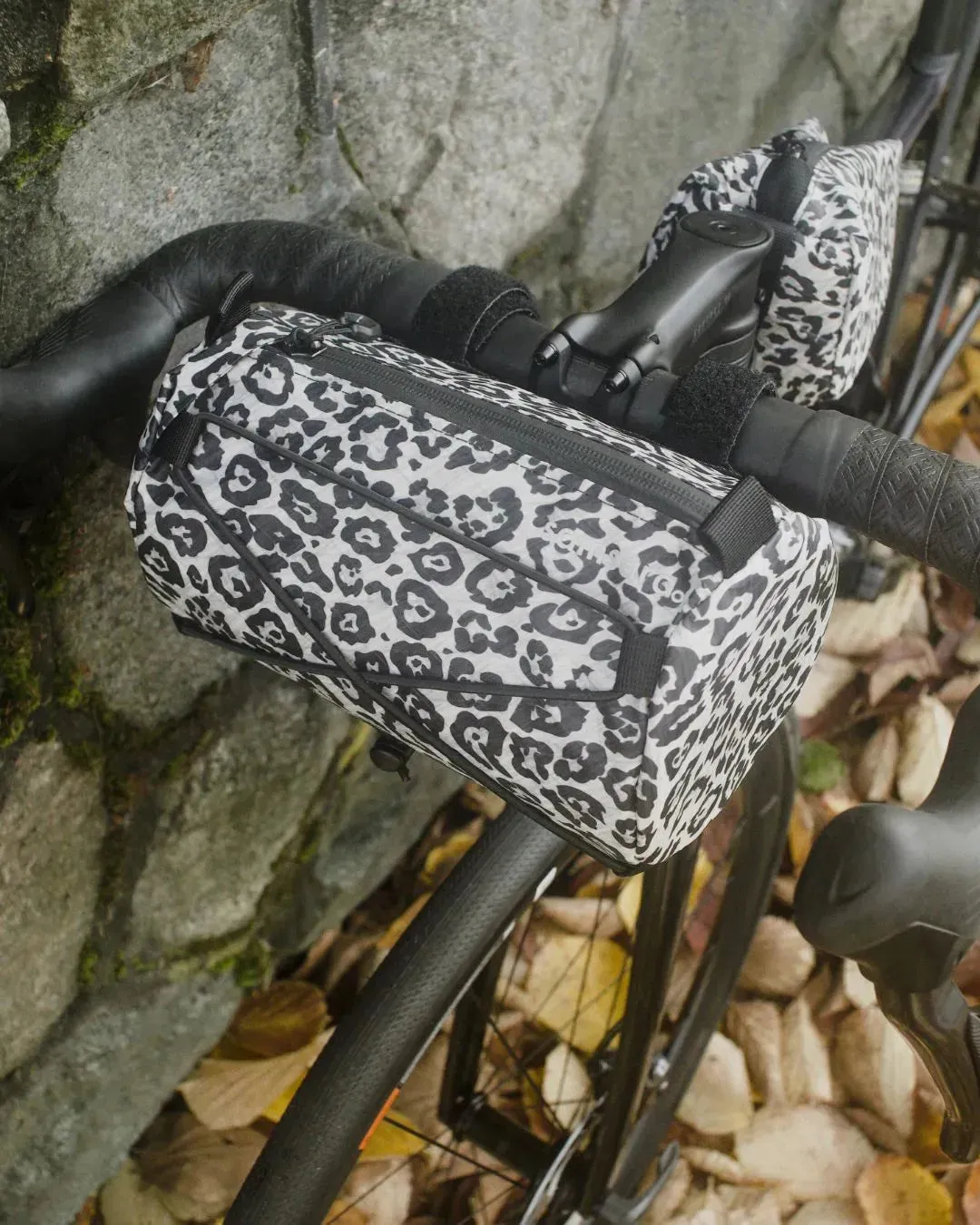 Handlebar Bag - Snow Leopard