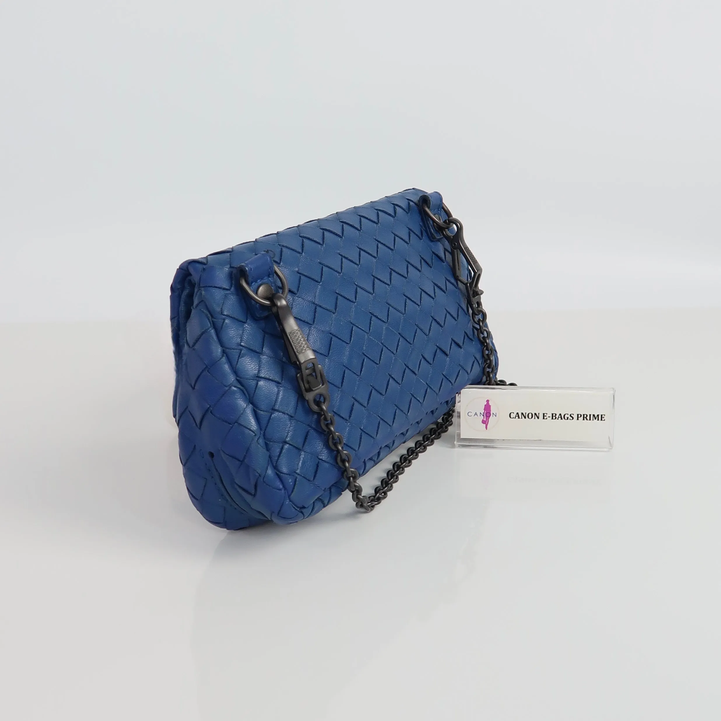 Intrecciato Flap Crossbody Bag