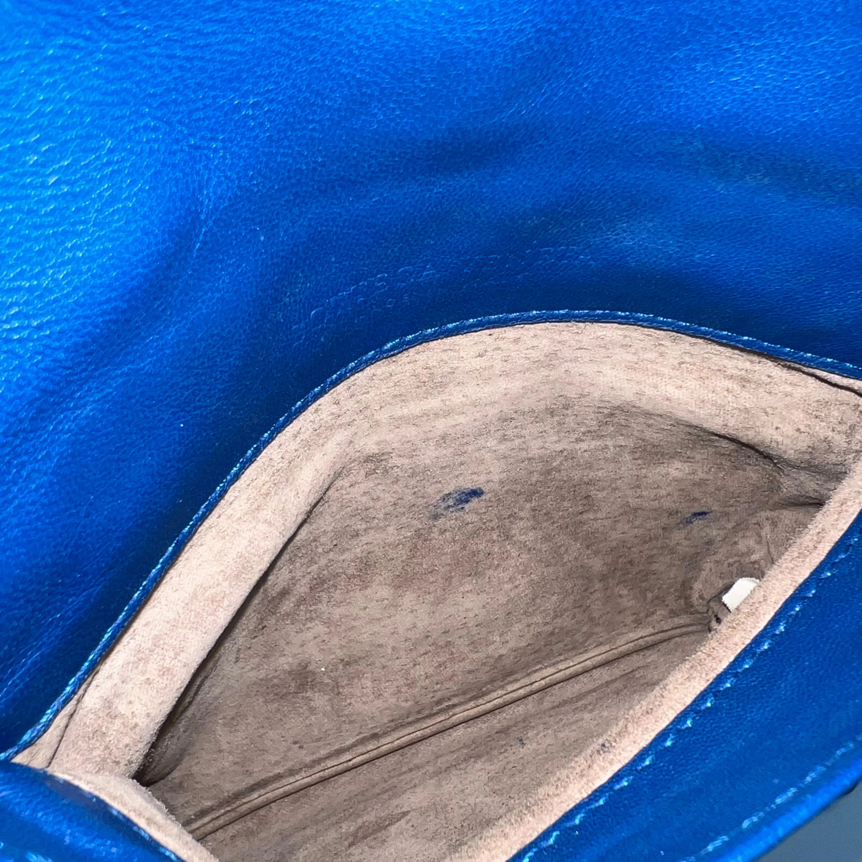 Intrecciato Flap Crossbody Bag