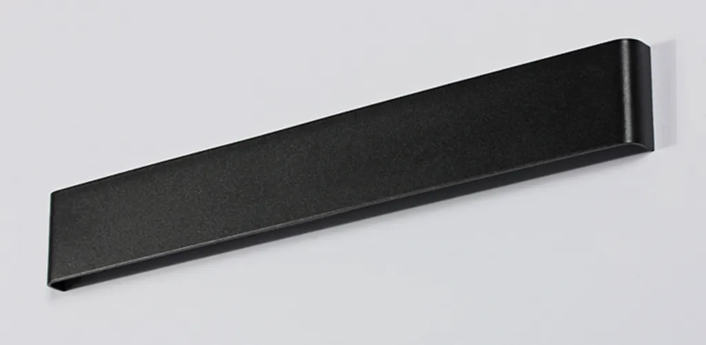 Orestes Contemporary Chic Sleek Wall Lamp
