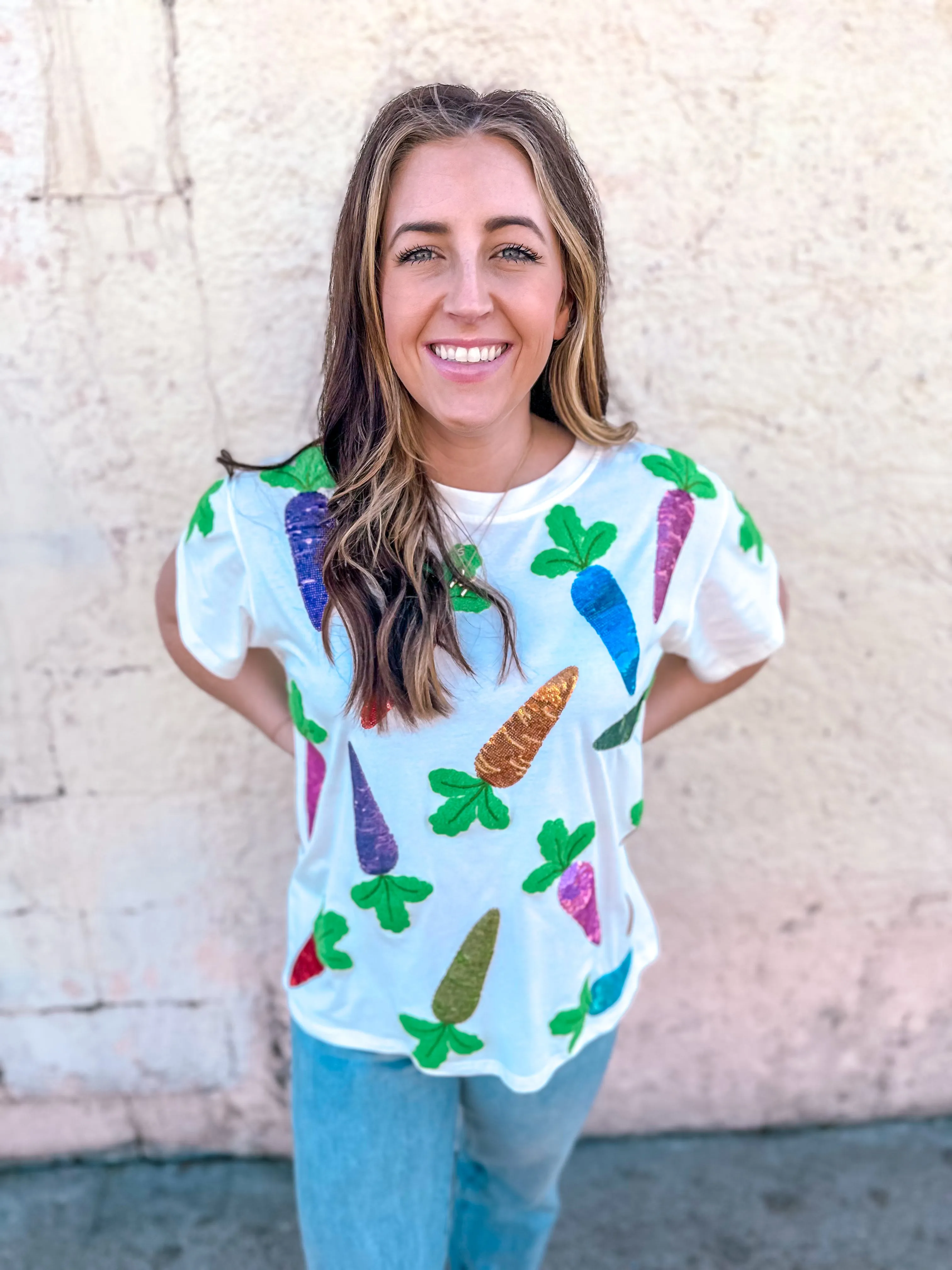 Queen of Sparkles: White Multi Carrot Tee