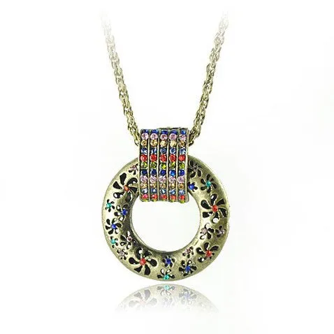 Rhinestone Circle Pendant Necklace
