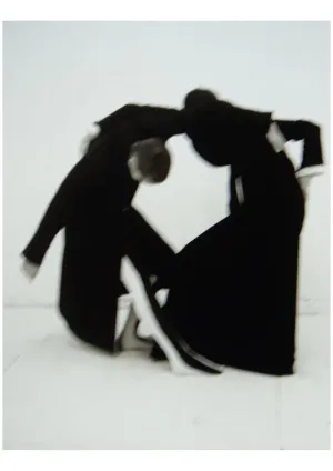 SLEEK EDITIONS I Isabelle Wenzel "Look at me" #1