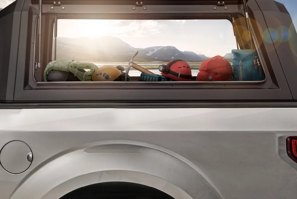 SmartCapEVOa Adventure 2024  Toyota Tacoma 5' Short Bed