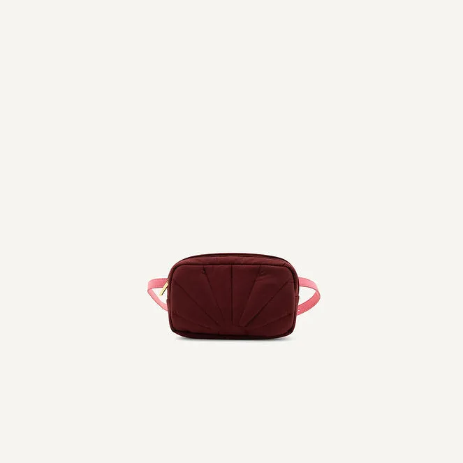 Sticky Sis Quilted Belt Bag