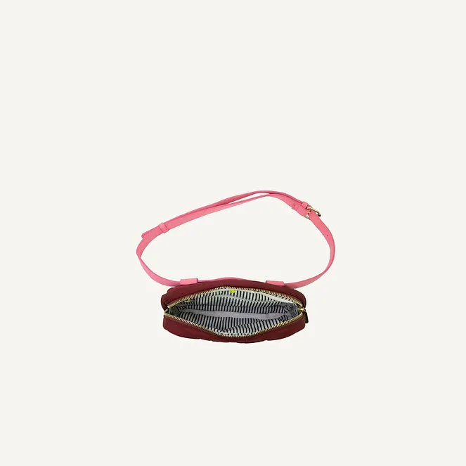 Sticky Sis Quilted Belt Bag