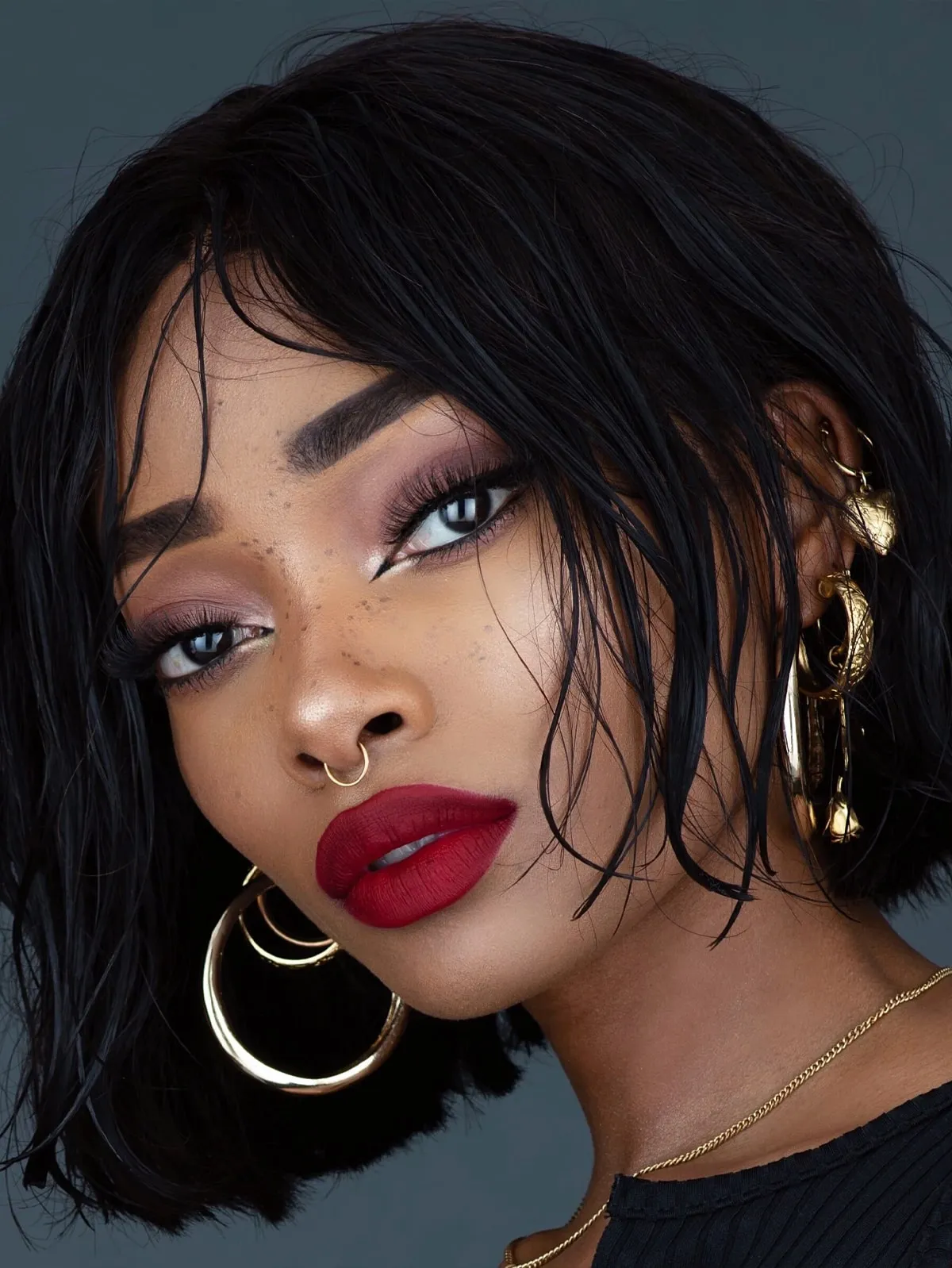 Suzuki—Sleek Classic Bob Wig