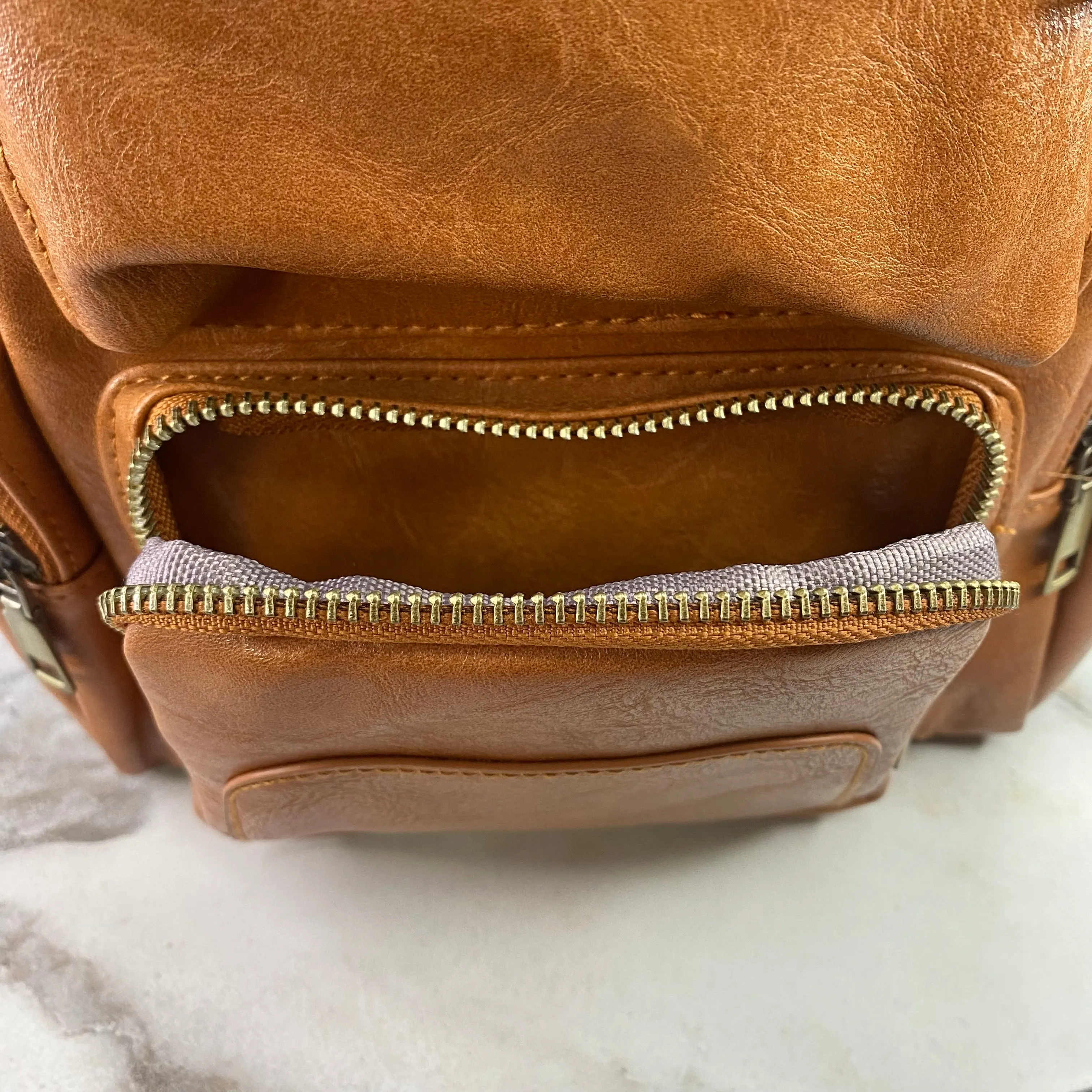 Sydney 2-in-1 Sling   Backpack - Camel