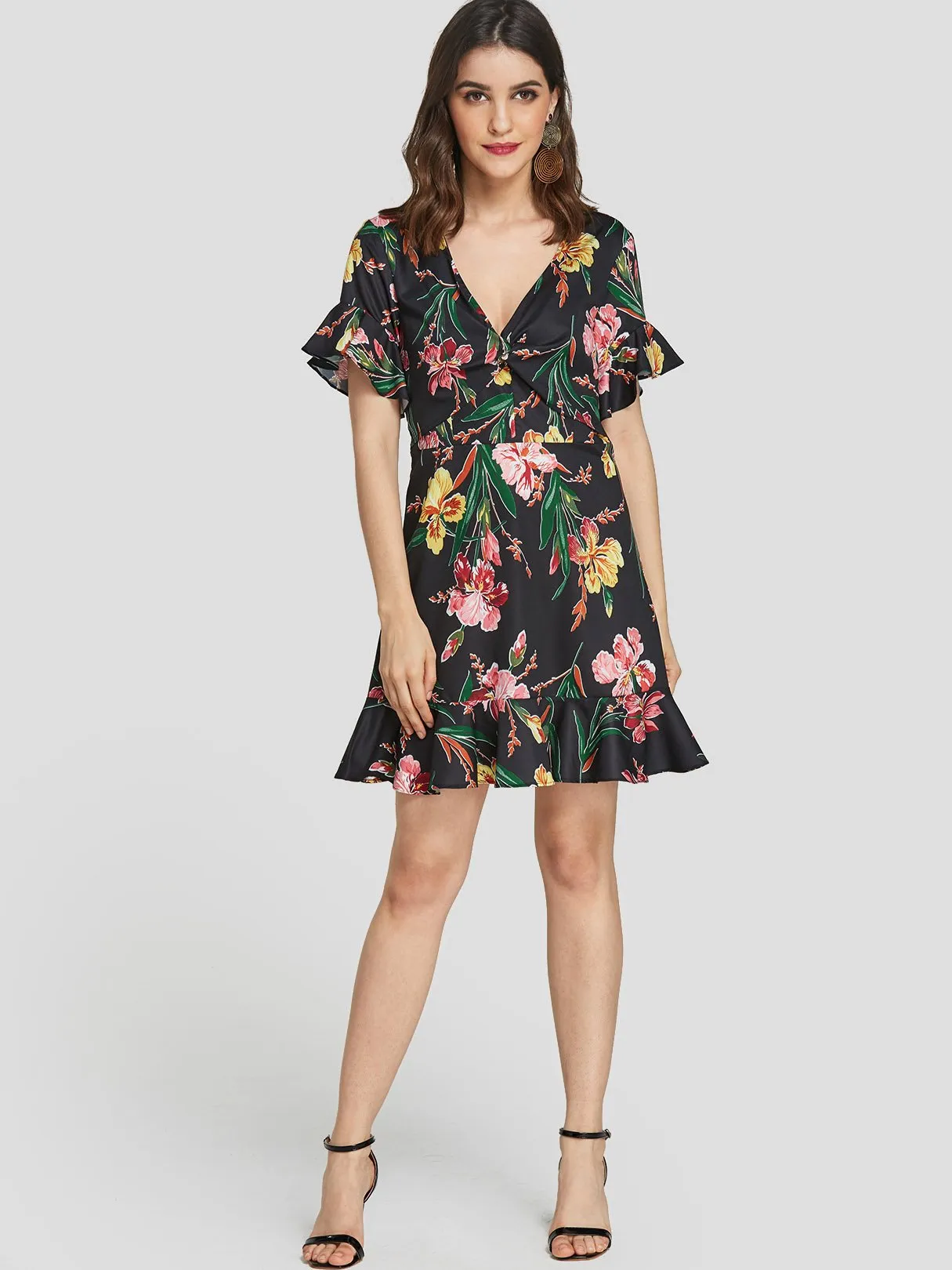Wholesale Black V-Neck Short Sleeve Floral Print Flounced Hem Mini Dresses